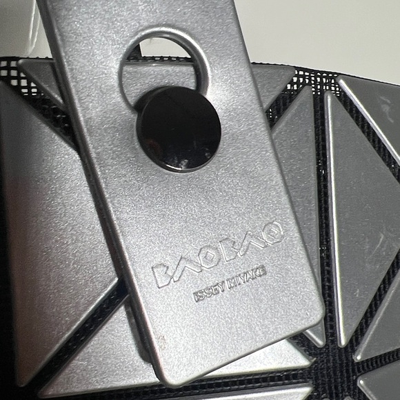 Bao Bao Issey Miyake Prism Metalic Gray Finish Tote Bag - Picture 4 of 11